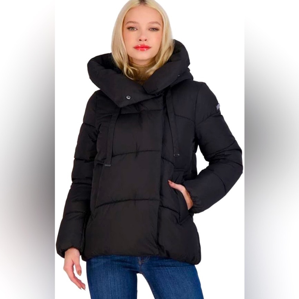 BCBGMaxAzria Women’s Black Quilted Puffer Jacket Oversized Hoodie Size Medium